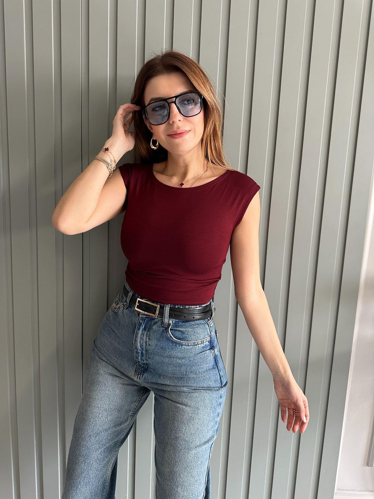 Basic BluzBordo Büzgülü Kolsuz Bluz