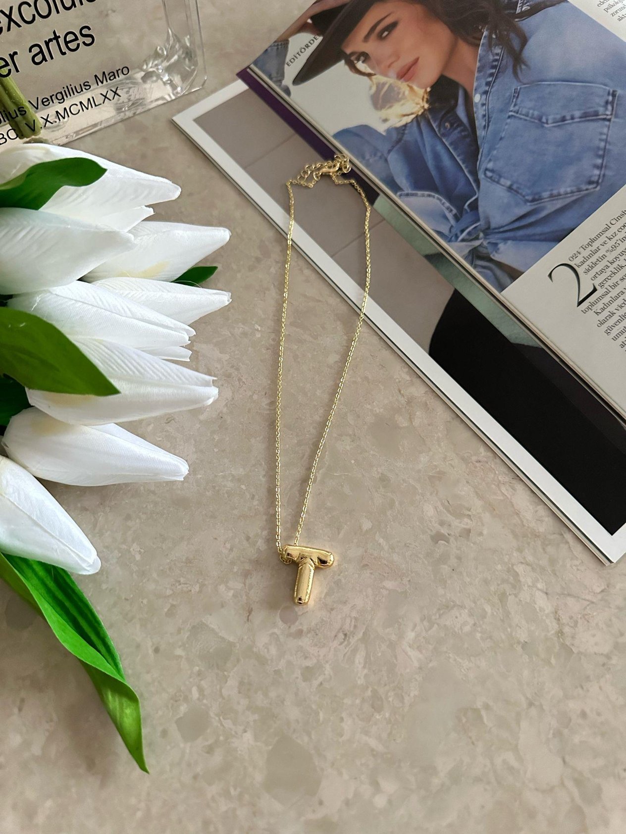 Zincir KolyeGold T Harf Bombeli Kolye