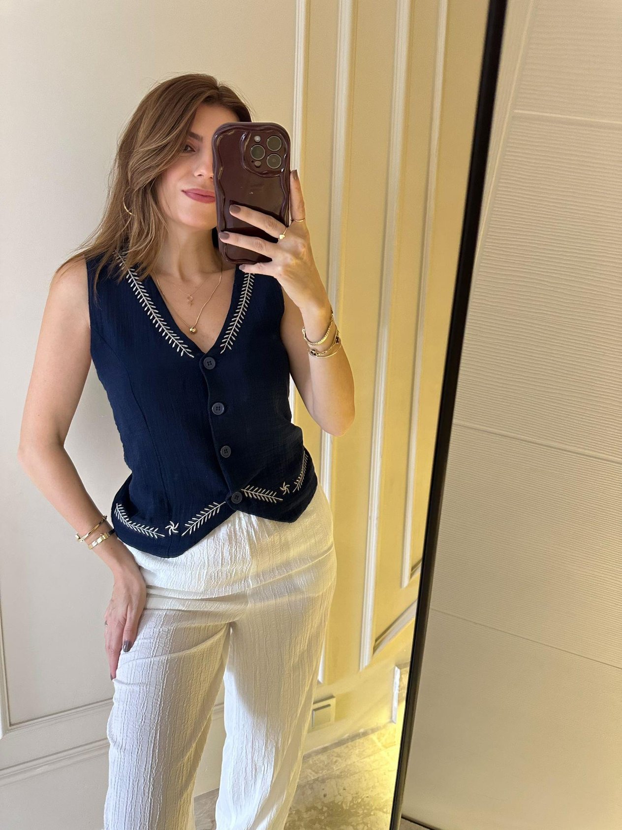 Lacivert Yaka Nakışlı Keten Yelek