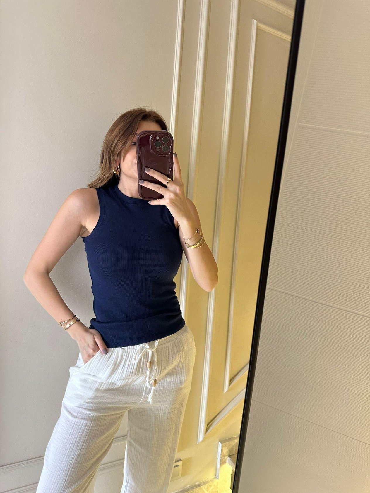 Halter Yaka BluzLacivert Yüzücü Biyeli Halter Yaka Bluz