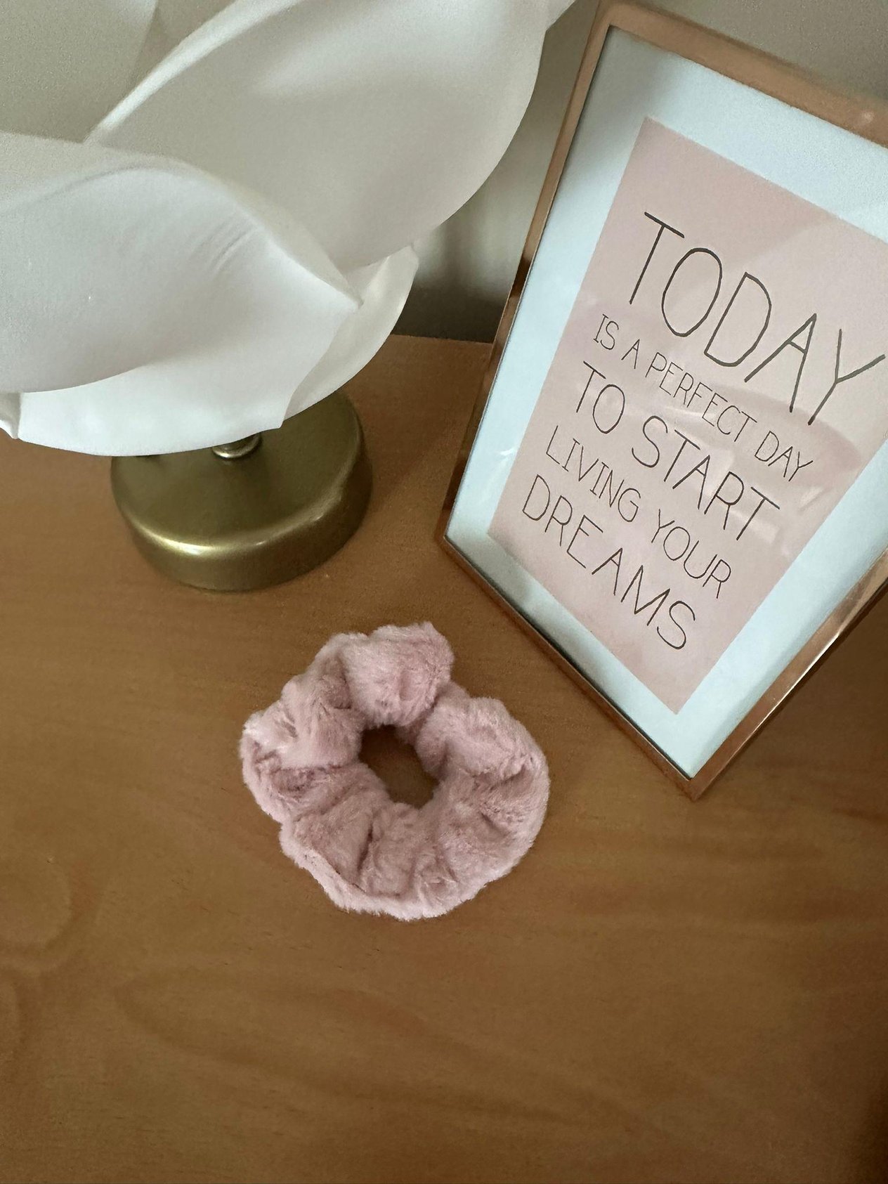 TokaPembe Küçük Peluş Lastikli Toka