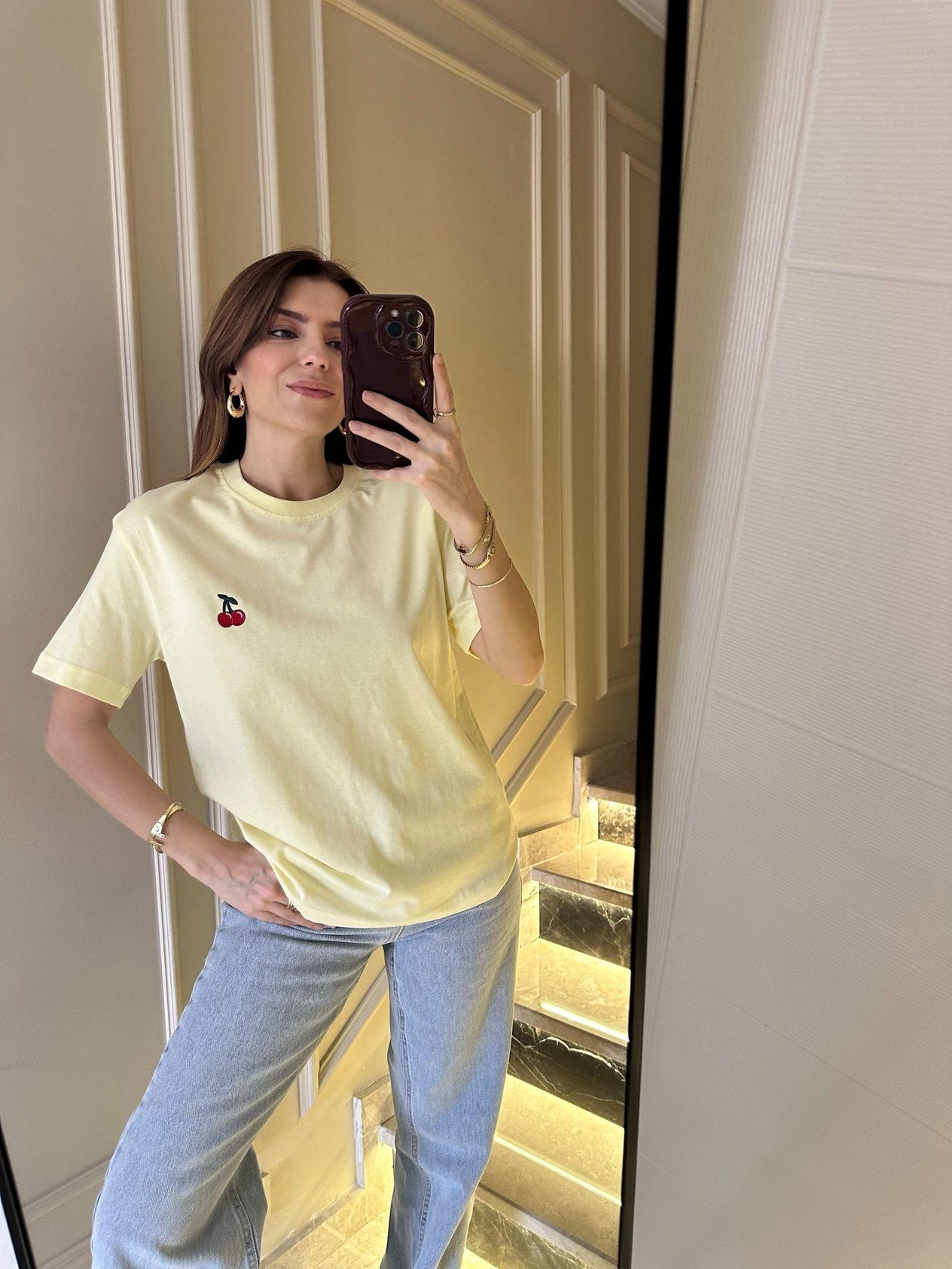 Bisiklet Yaka TişörtSarı Kiraz Baskılı Tişört