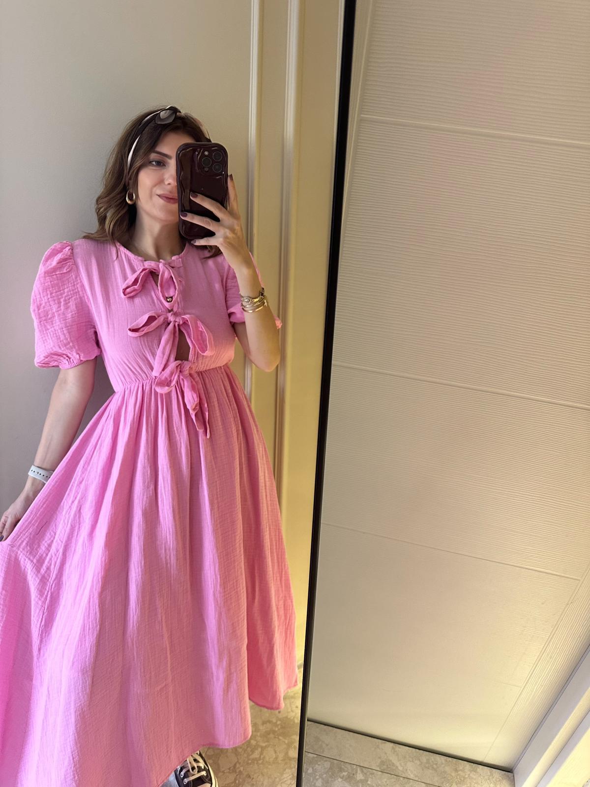 Şeker Pembe Yaka Bağlamalı Müslin Kumaş Astarlı Elbise