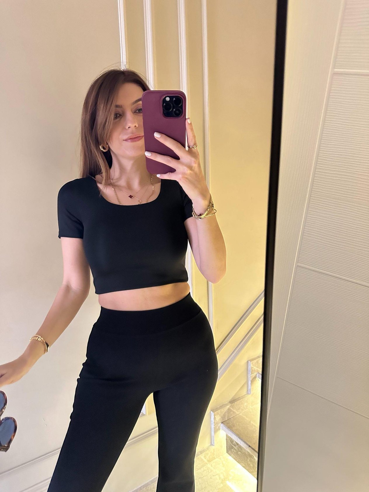 Siyah Scuba Kumaş Kısa Kol Bluz
