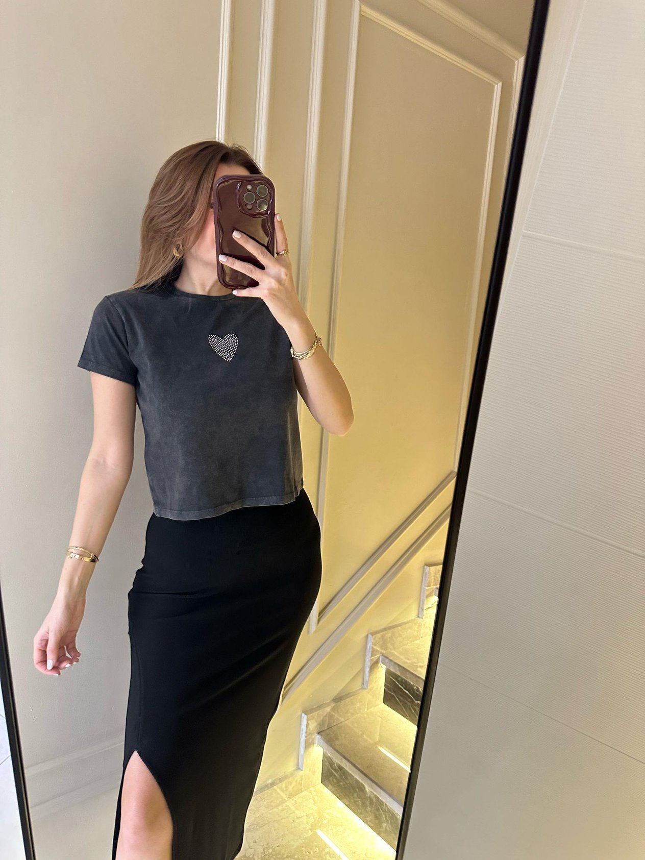 Bisiklet Yaka TişörtYıkamalı Taşlı Kalpli Tişört
