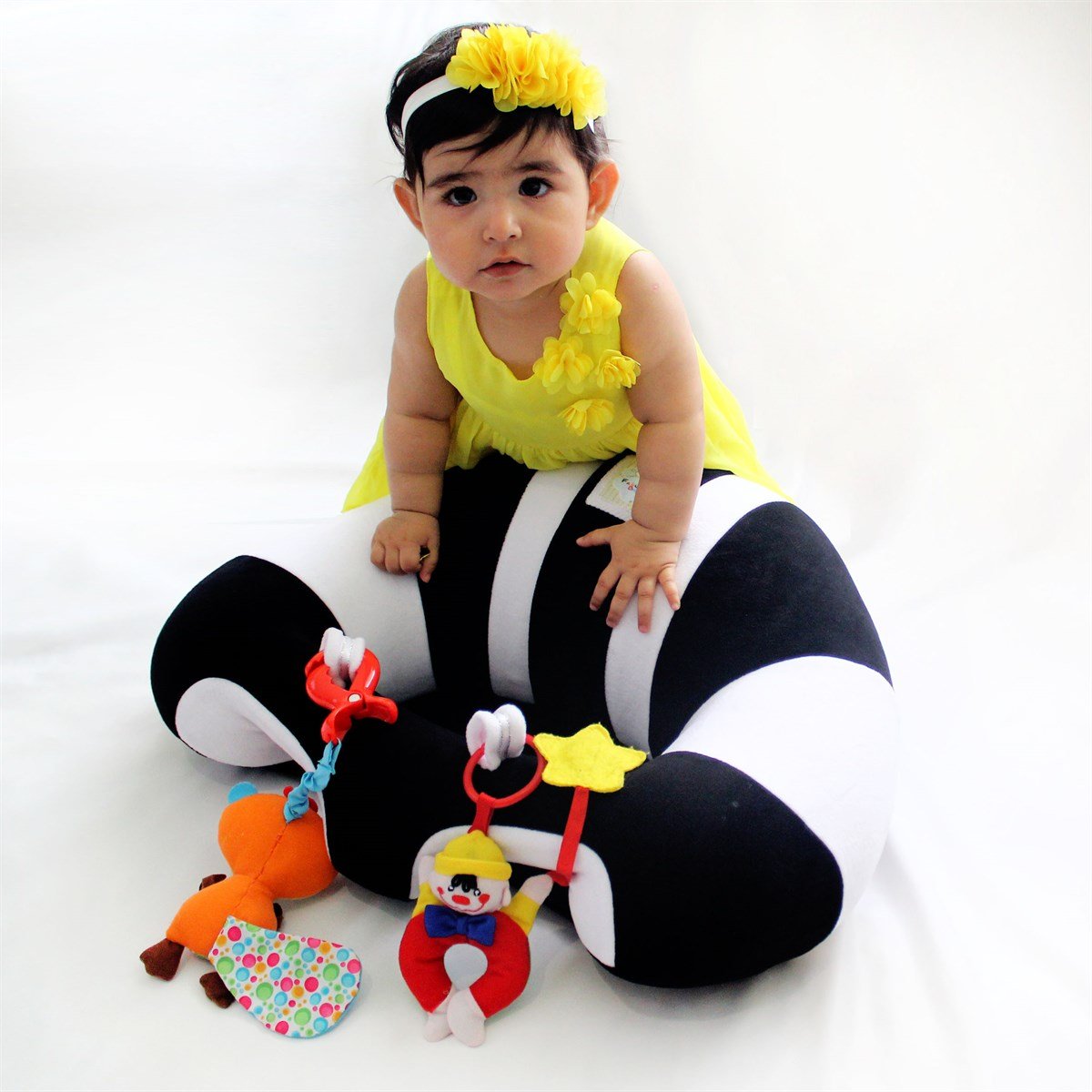 fabulinusFabulinus Bebe yatmaz Devrilmez Bebek Minderi (Siyah Beyaz)