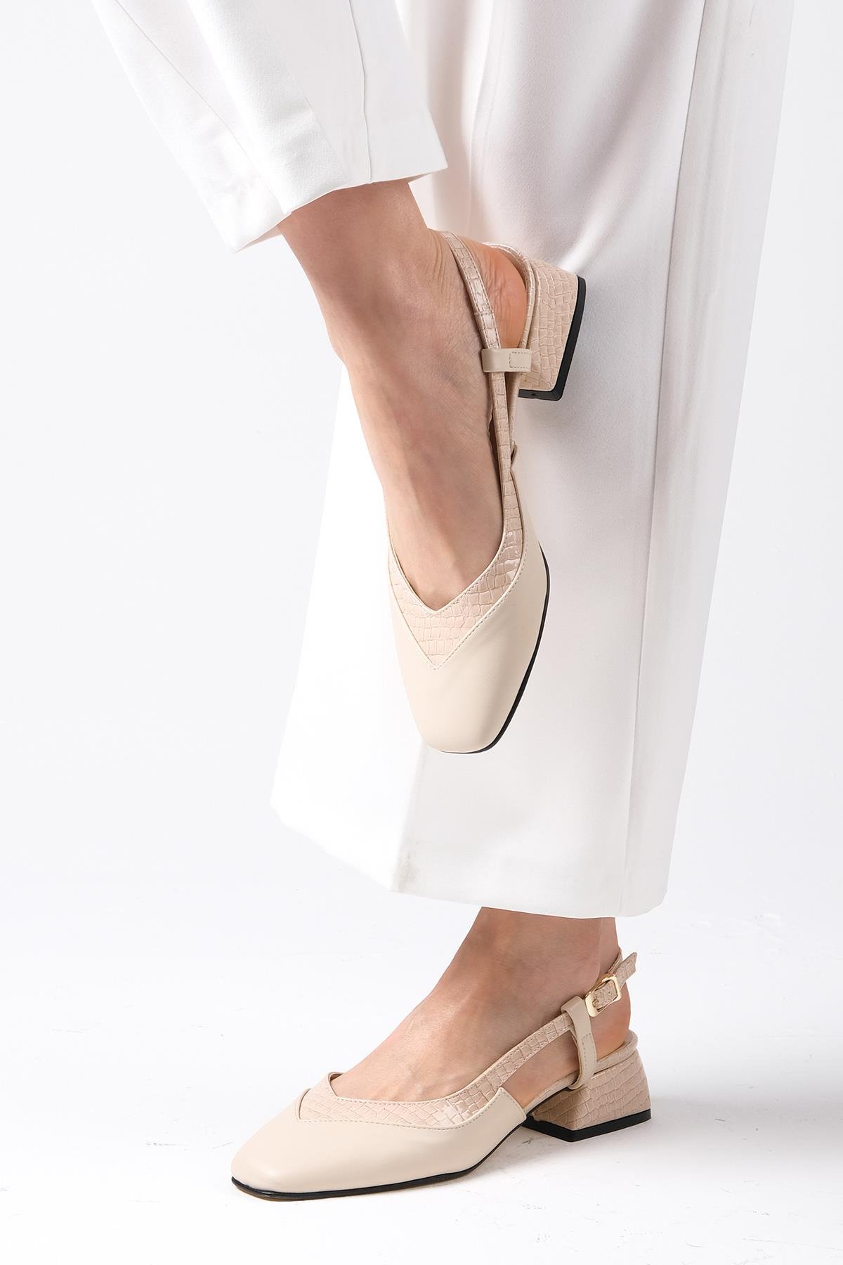 Aurelia Bej Renk Kısa Topuklu Ayakkabı-Low Heels-Mio Gusto-01467BEC