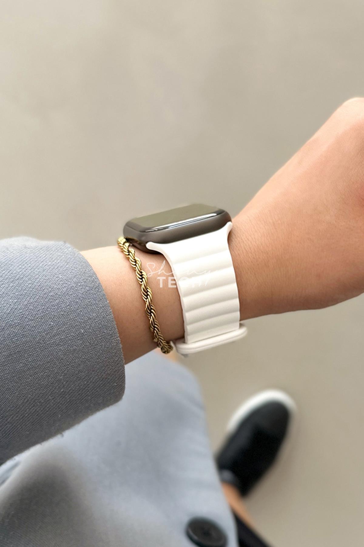 Apple Watch Uyumlu Kalın Silikon Kordon Beyaz