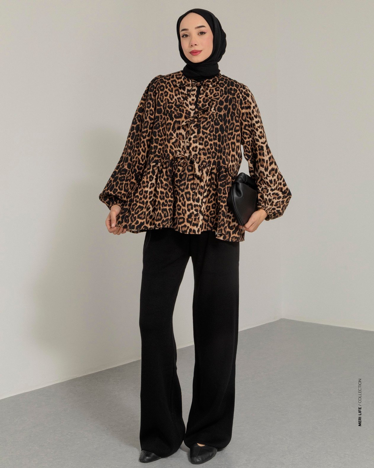 Bağcıklı Leopar Desen Bej-Siyah Tunik
