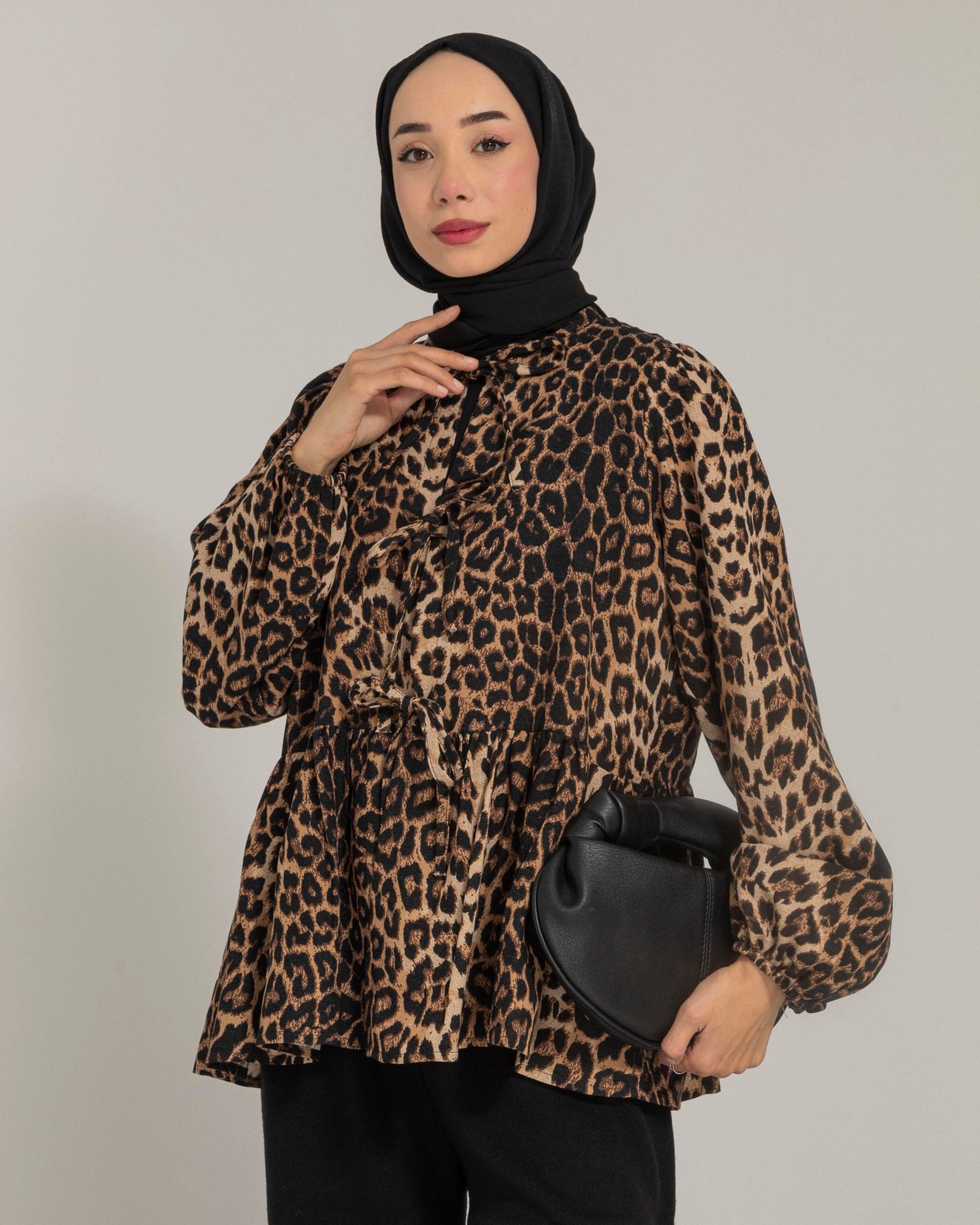 Bağcıklı Leopar Desen Bej-Siyah Tunik