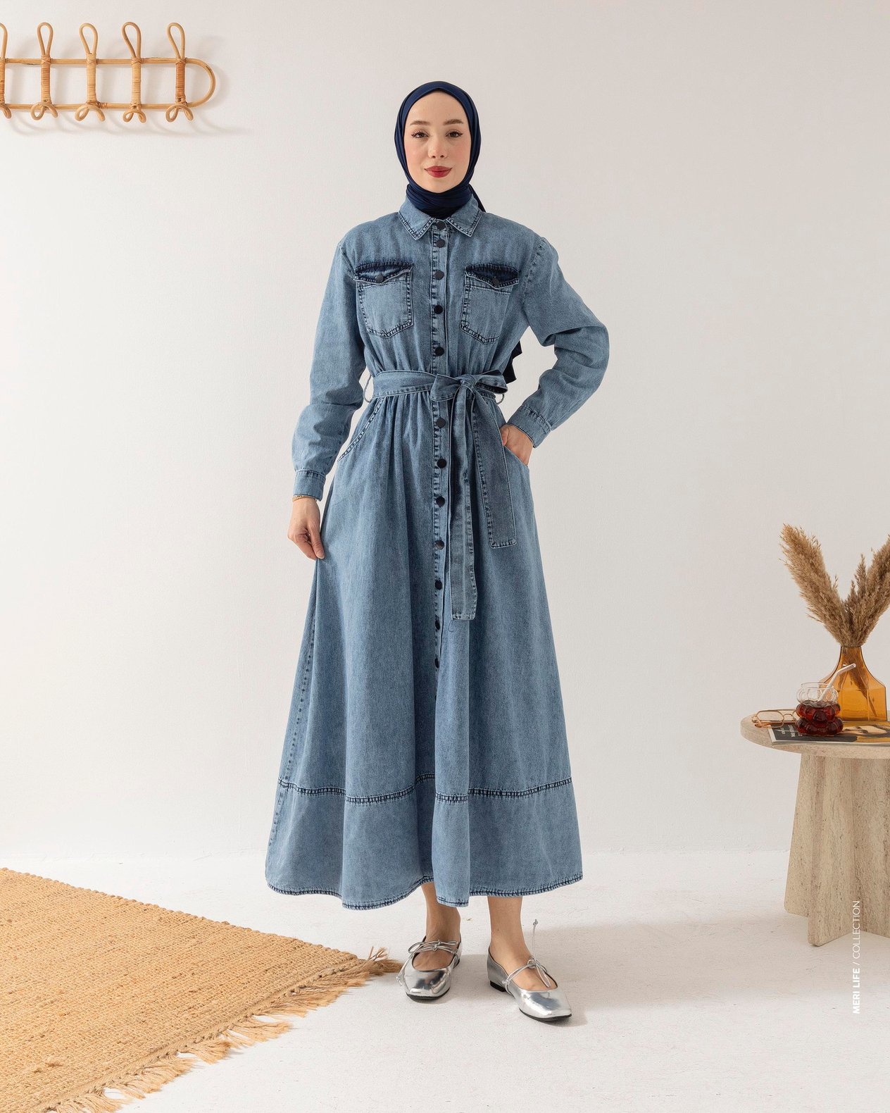 Boydan Düğmeli Cep Detaylı Mavi Denim Elbise
