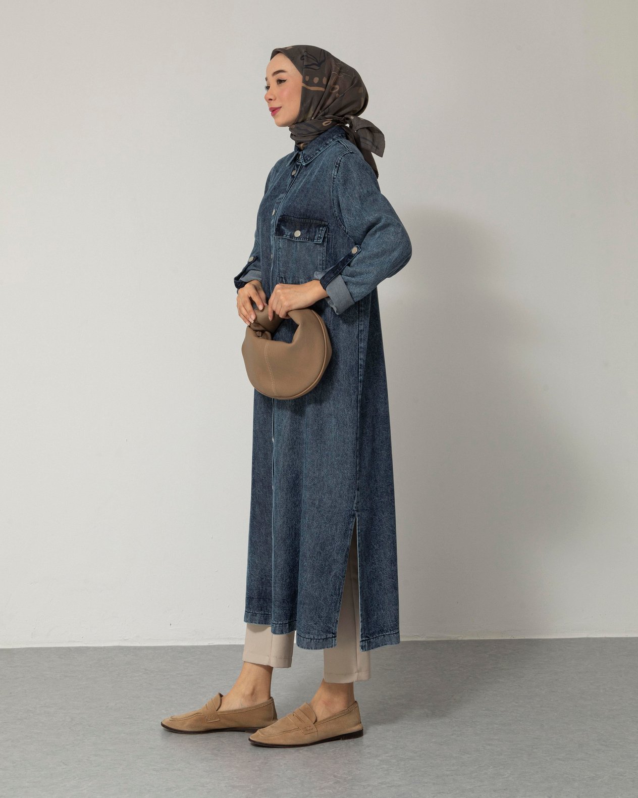 Cep Detaylı Çıt Çıt Düğmeli Mavi Denim Kap
