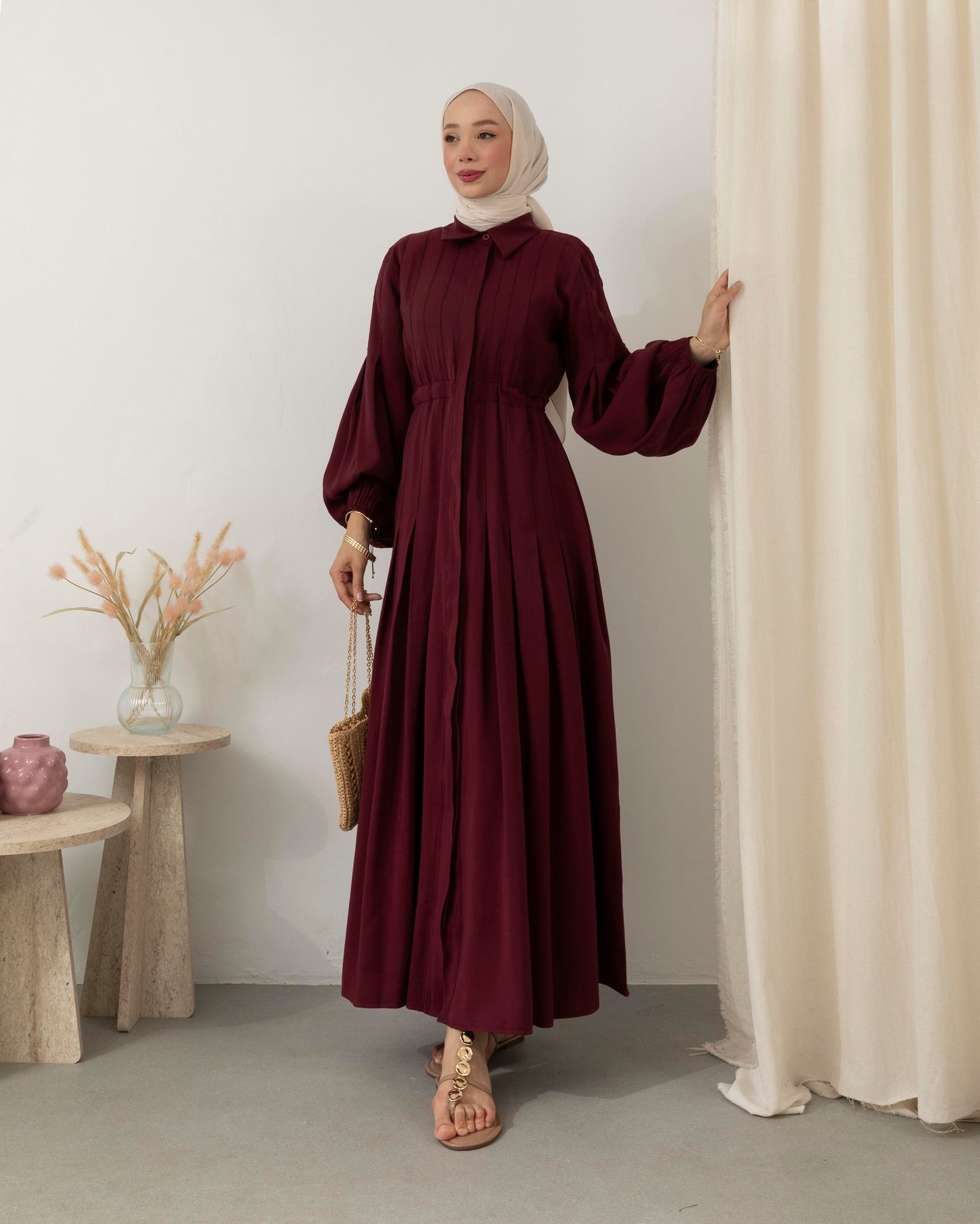Dikiş Detaylı Bordo Elbise