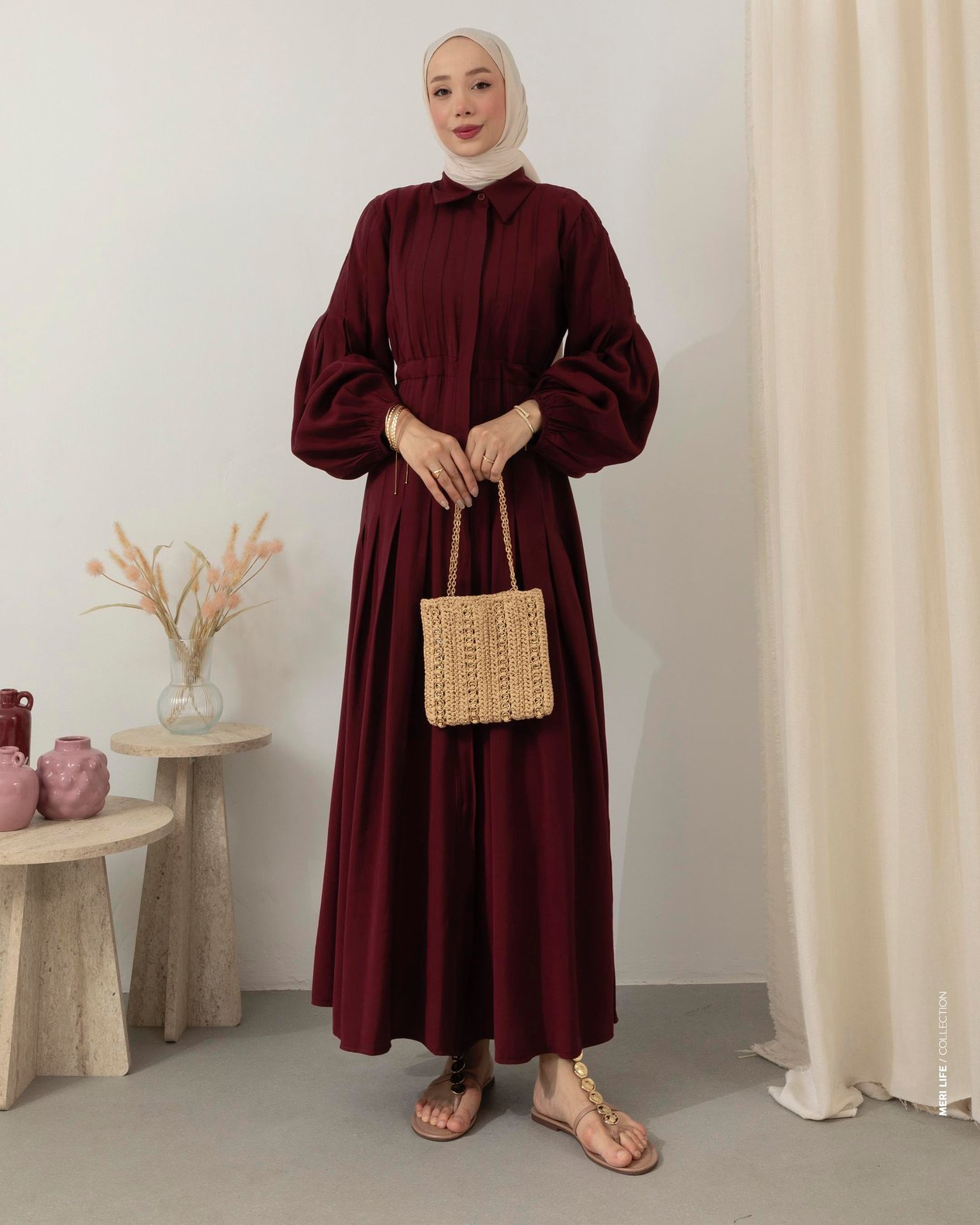 Dikiş Detaylı Bordo Elbise