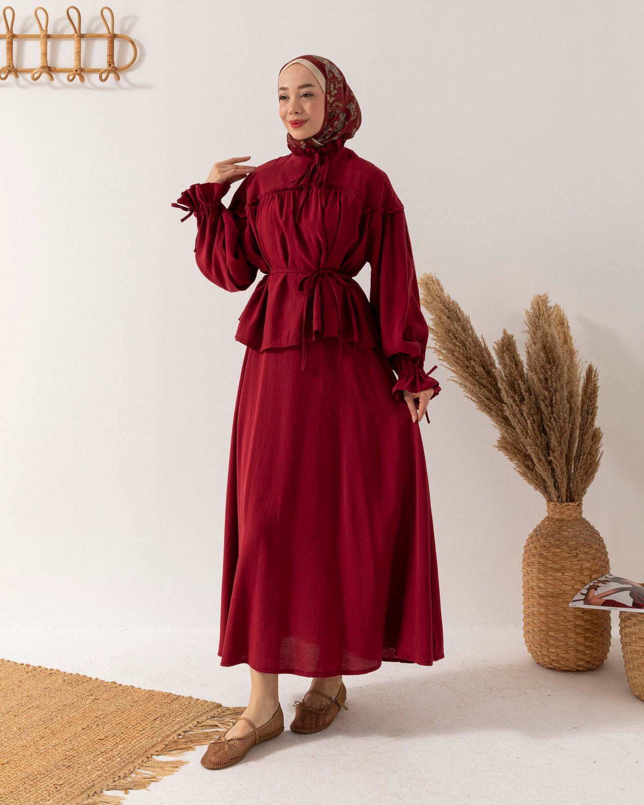 Fırfır Detaylı Bordo Takım