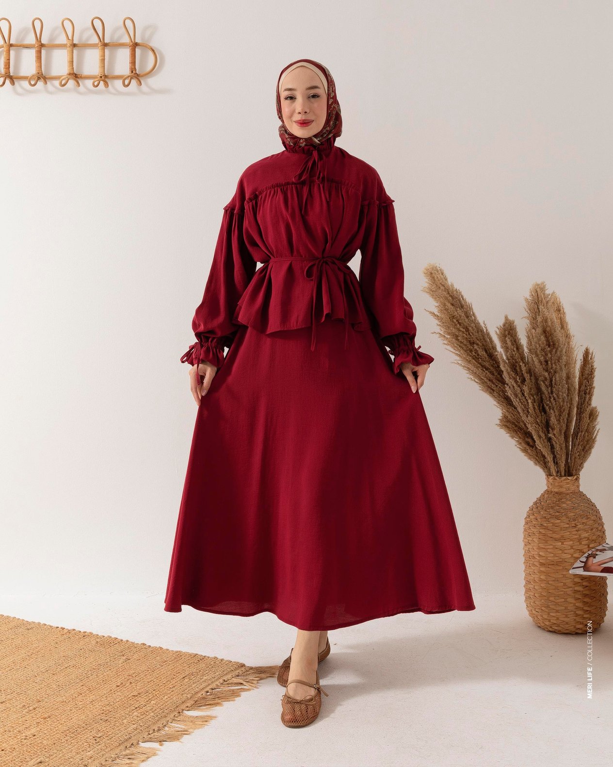 Fırfır Detaylı Bordo Takım