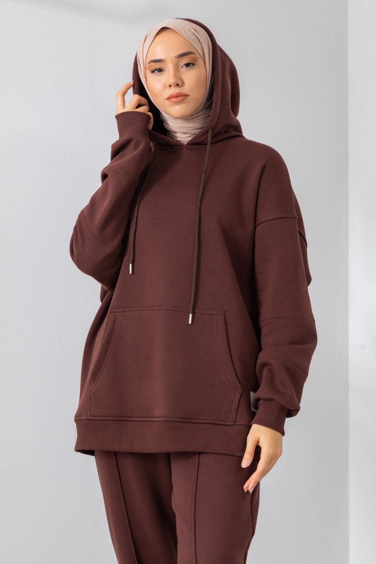 Oversize Kapşonlu Kanguru Cepli Kahve Sweat