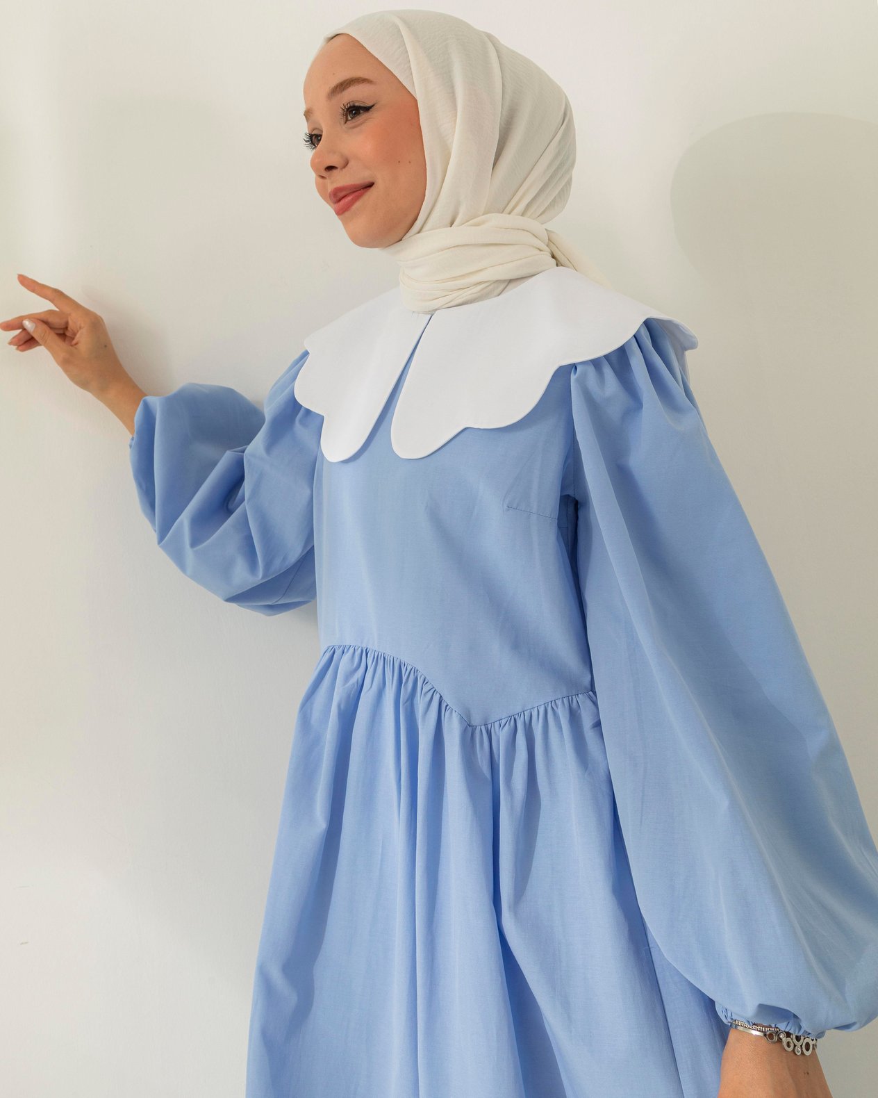 Yaka Detaylı Bebe Mavisi Elbise