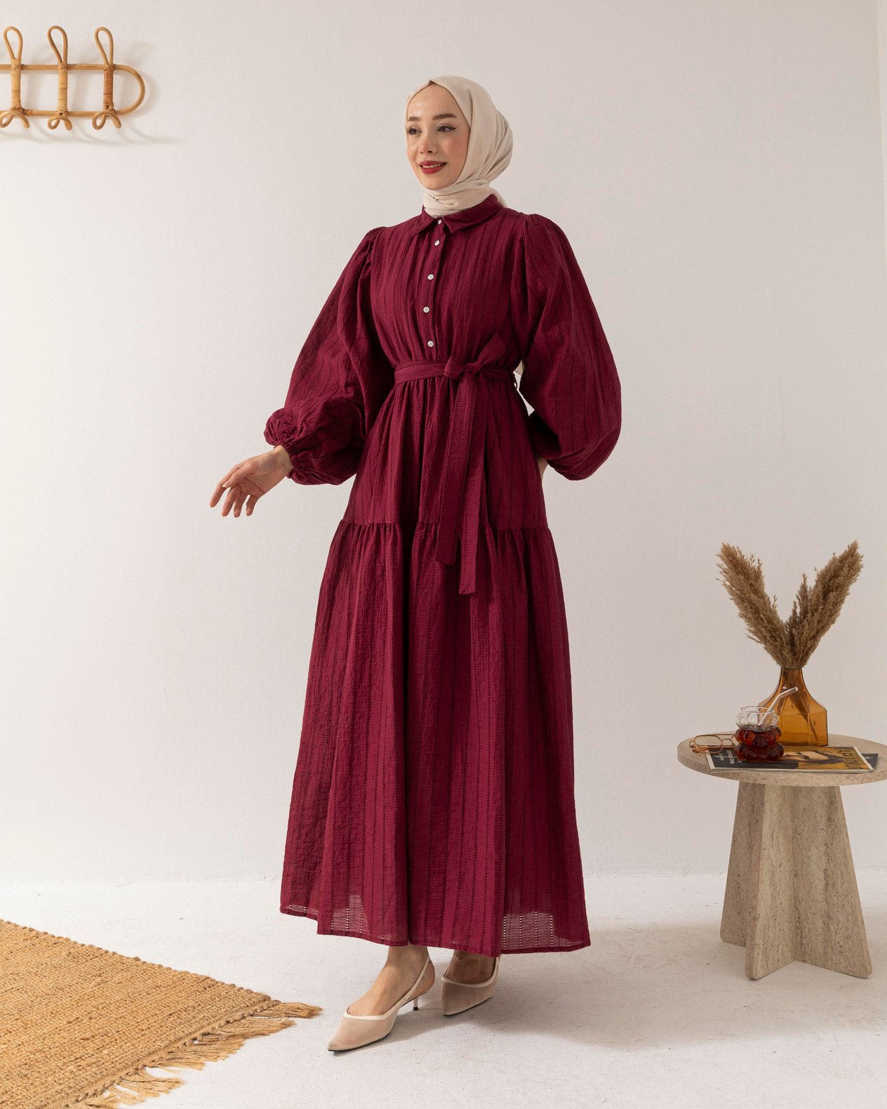 Yarım Düğmeli Bordo Elbise