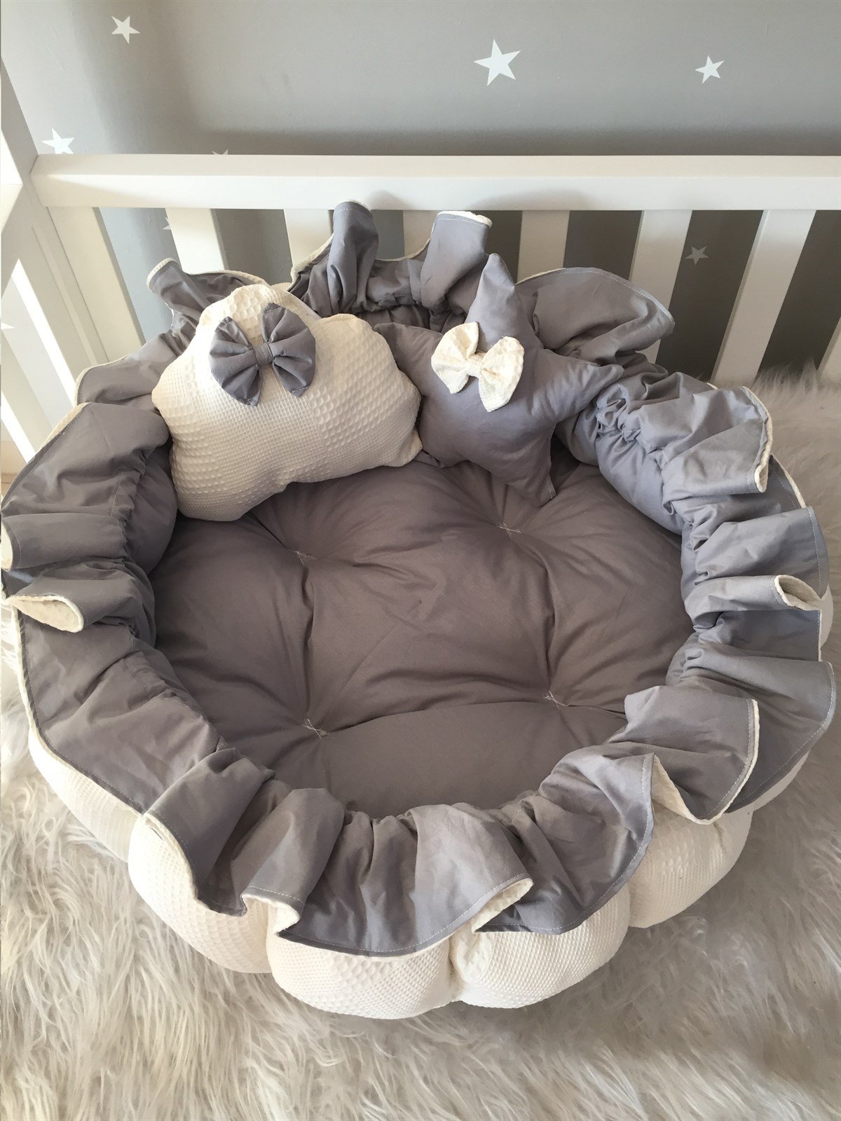 Jaju Baby Krem Pike Kumaş Kombinli Tasarım Açılır - Kapanır Oyun Minderi Bebek Yuvası