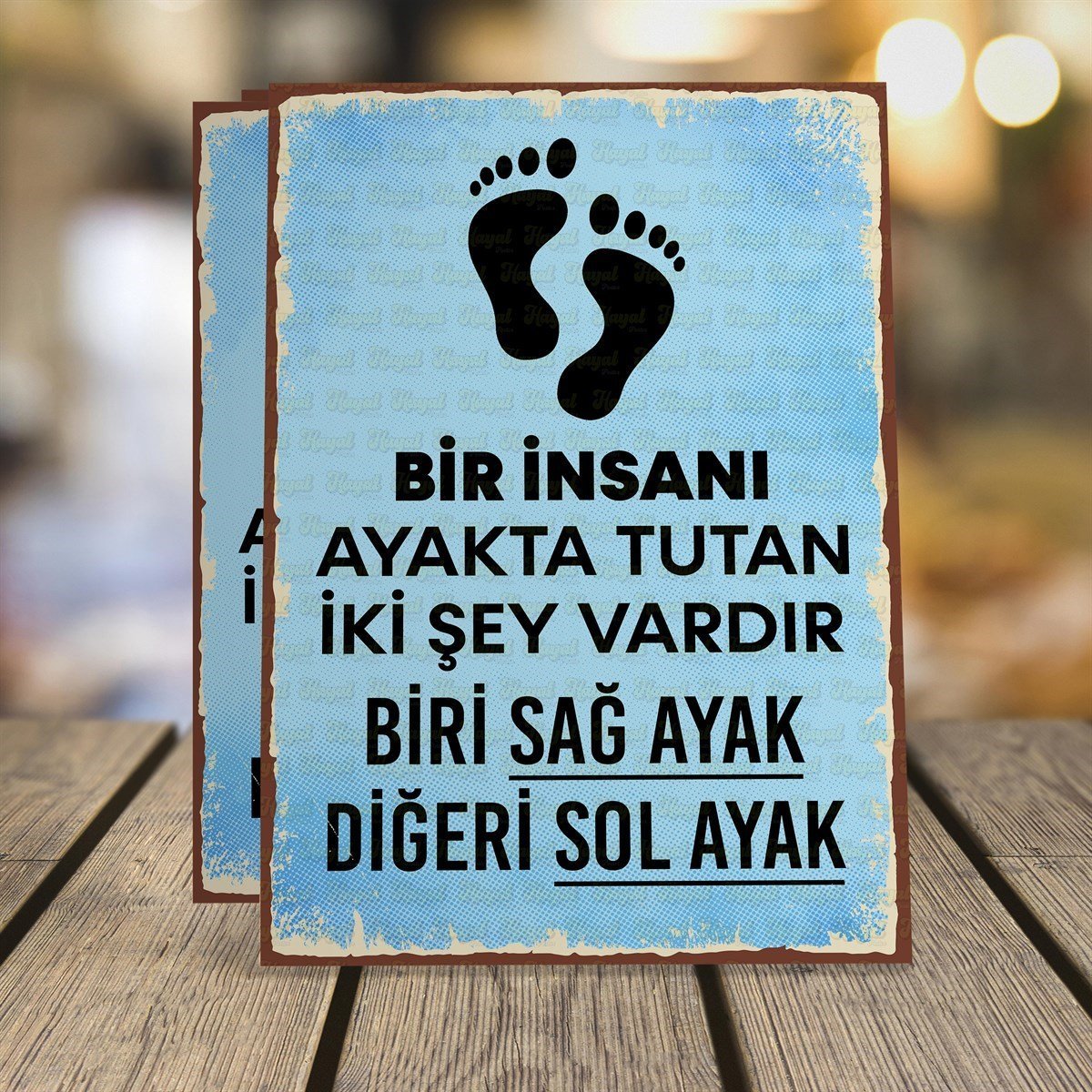 Ayakta Tutan Ahşap Retro