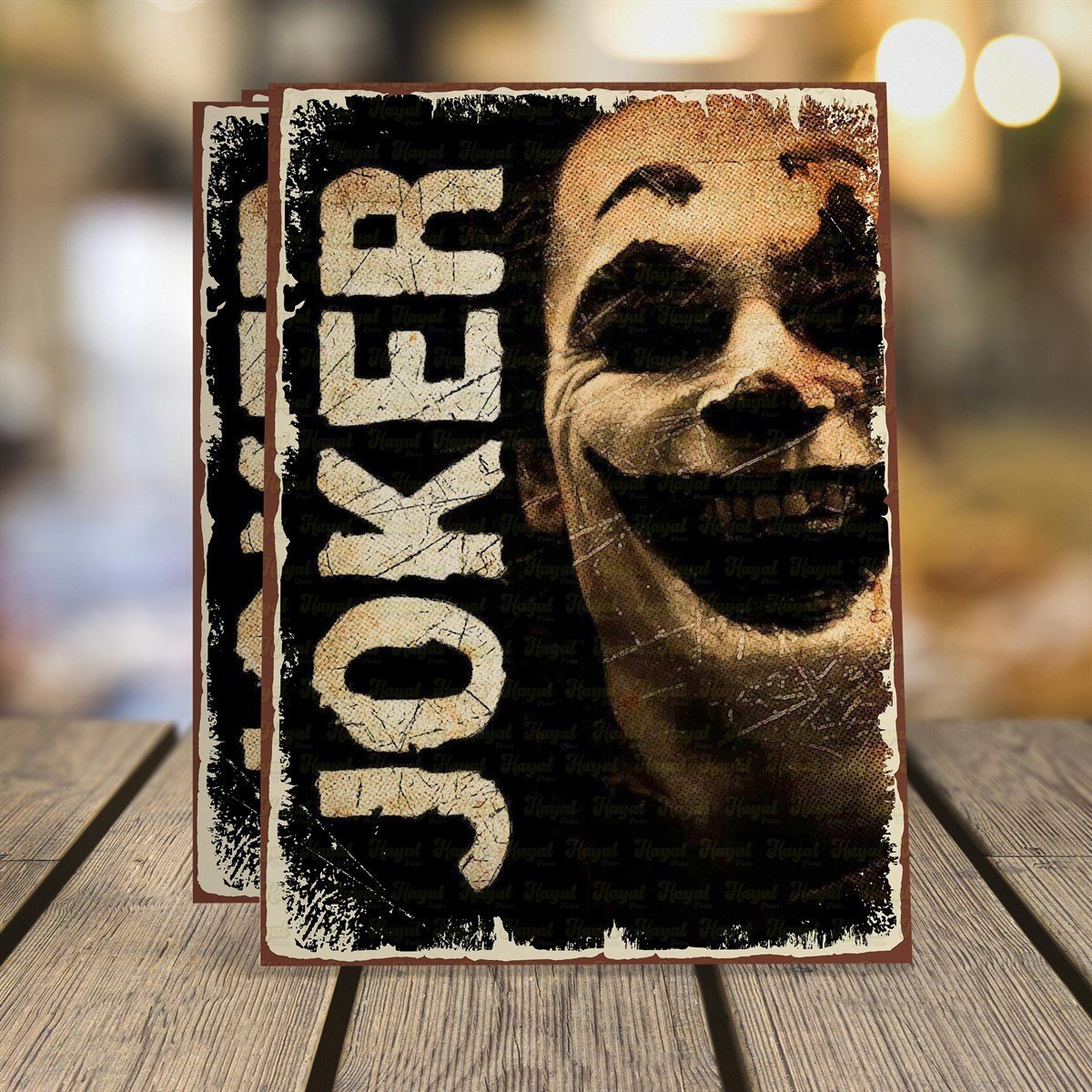Gülen Joker Ahşap Retro
