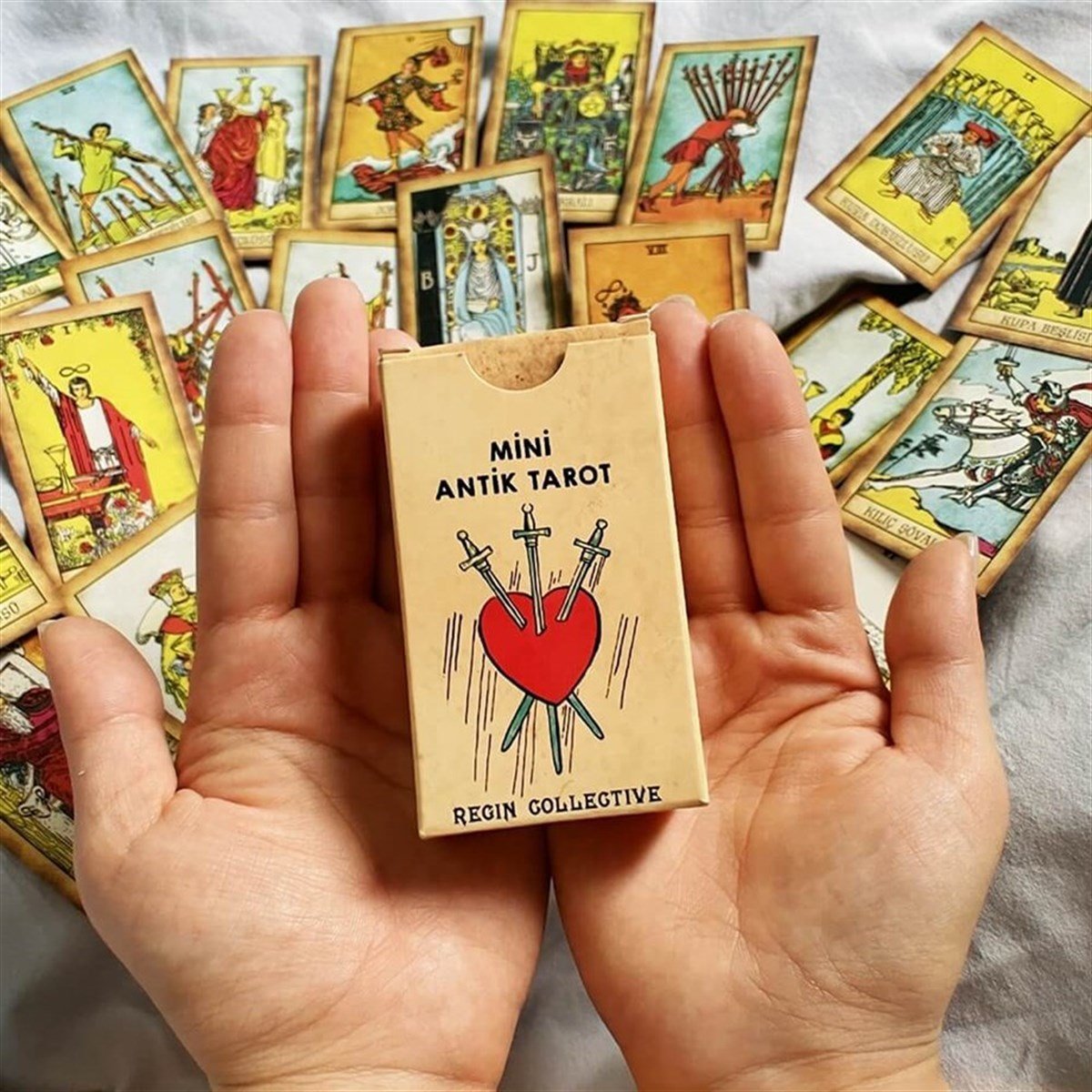 Köln KütüphaneKampanya ÜrünleriMini Tarot Kartları - 78 Li Deste