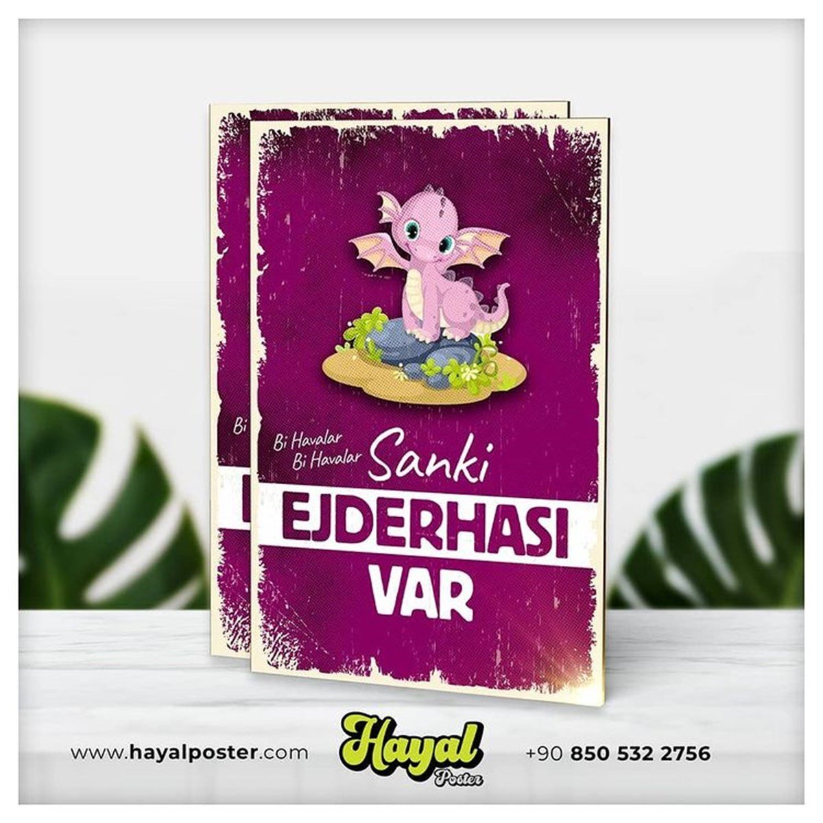 Sanki Ejderhası Var Ahşap Poster