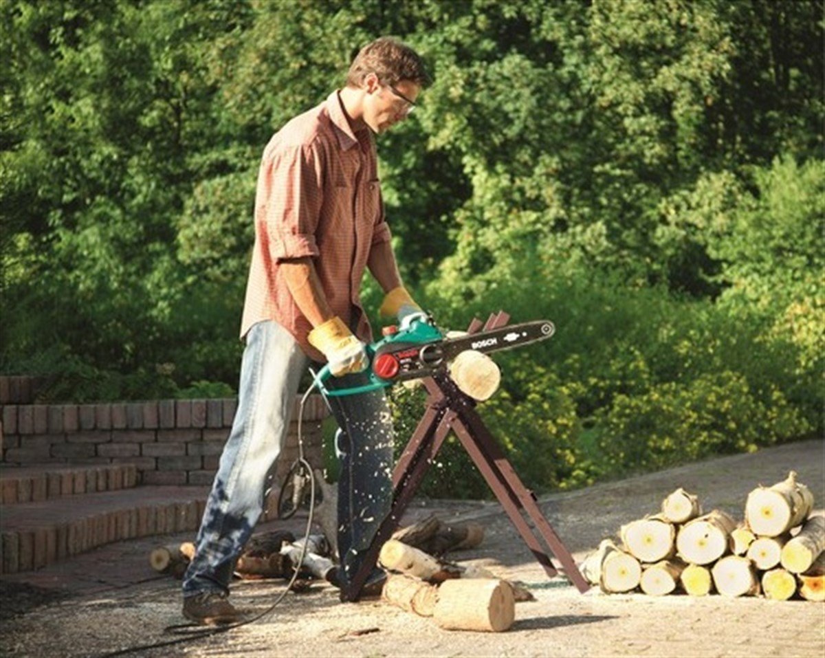 BOSCH Ake 35 S 1800W 35Cm Pala Elektrikli Ağaç Kesme Makinası