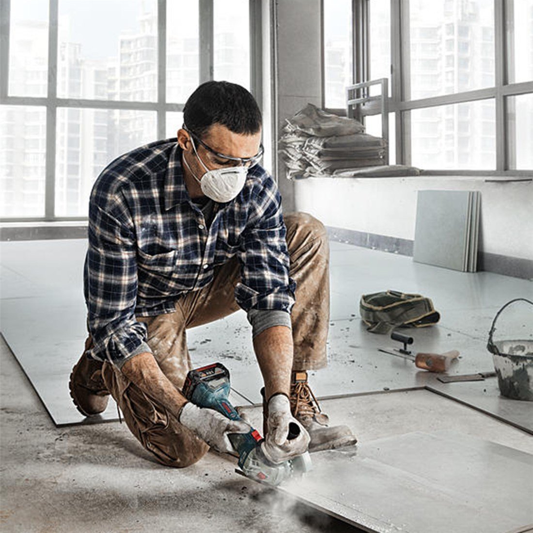 Bosch Gws 180-Lı Taşlama Aküsüz (Solo) - 06019H9022