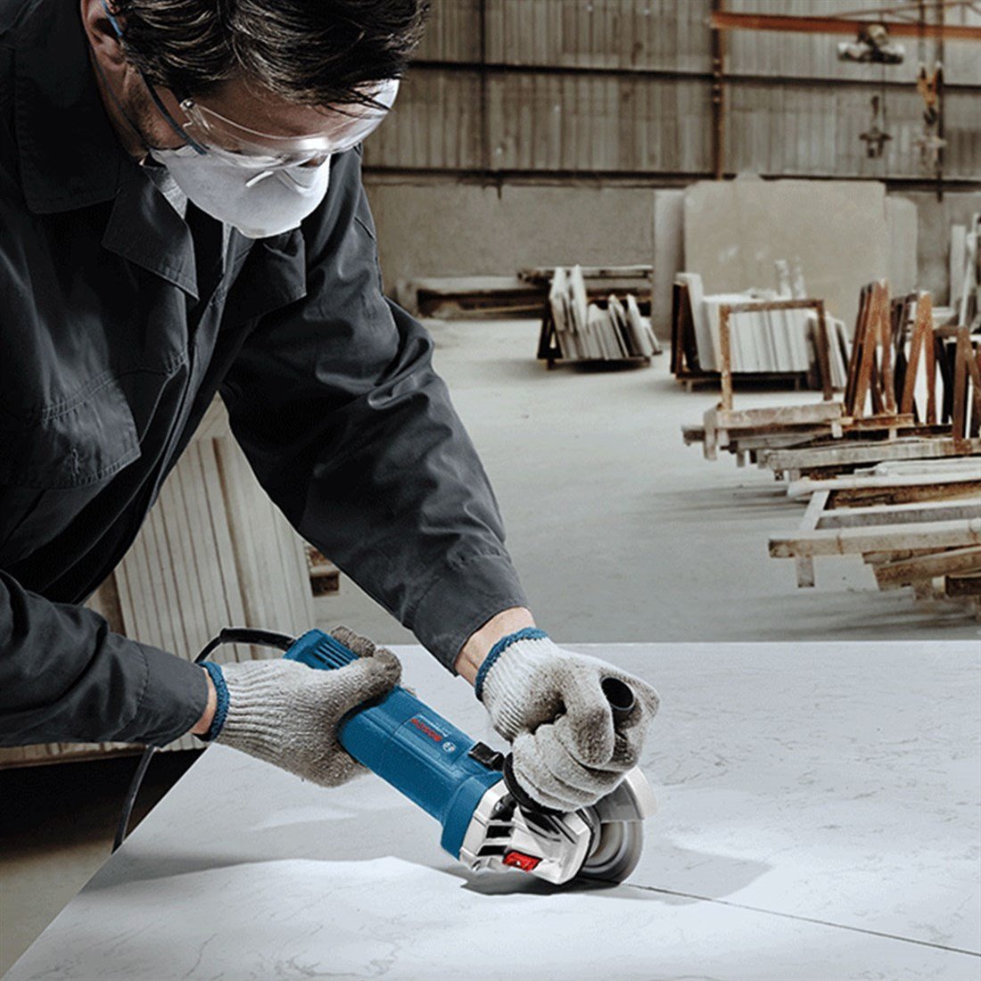 BOSCH Professional GWS 750 Avuç Taşlama Makinesi - 0601394000