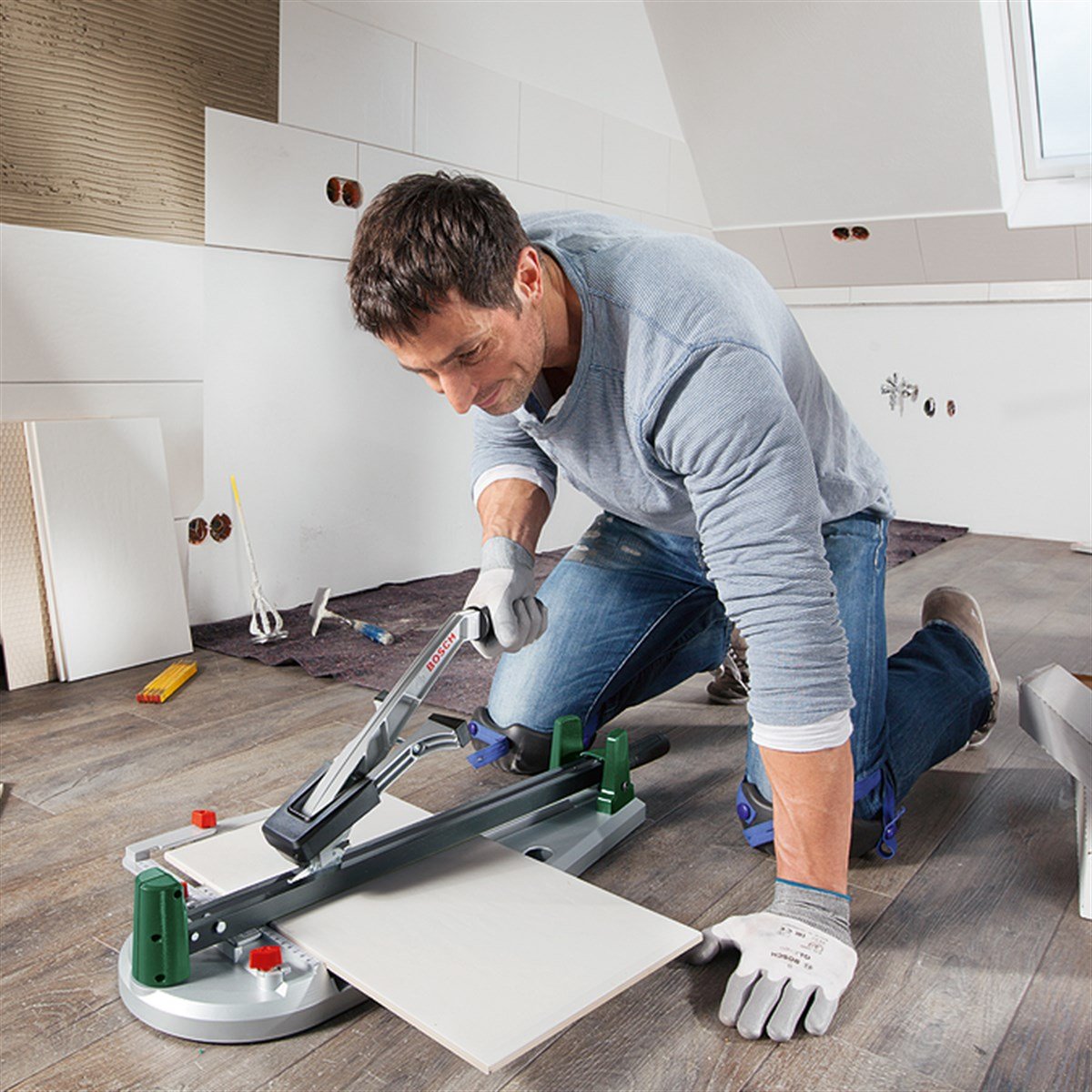 BOSCH PTC 470 SERAMİK KESİCİ 0603B04300920