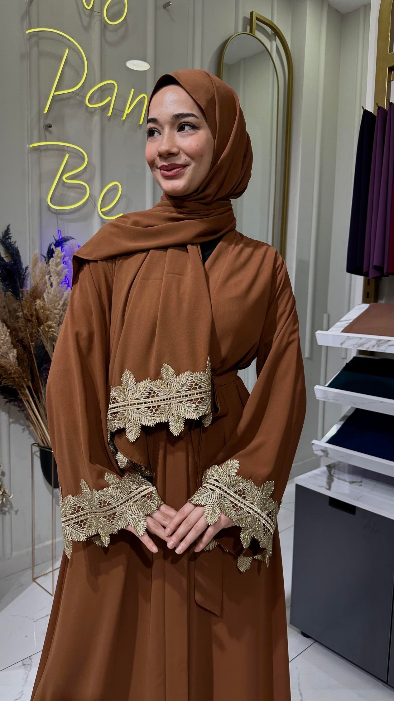 SAHRA abaya takım taba