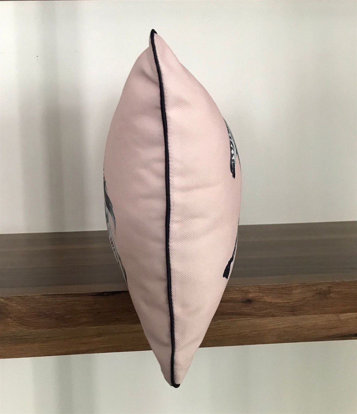 E712 PEMBE ZEMİN KOŞAN ZEBRA-3050