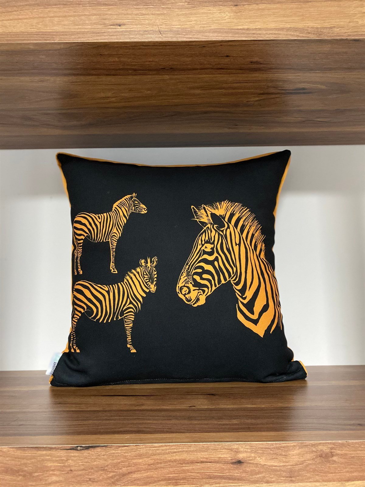 E866 SİYAH ZEMİN HARDAL ZEBRA 4343