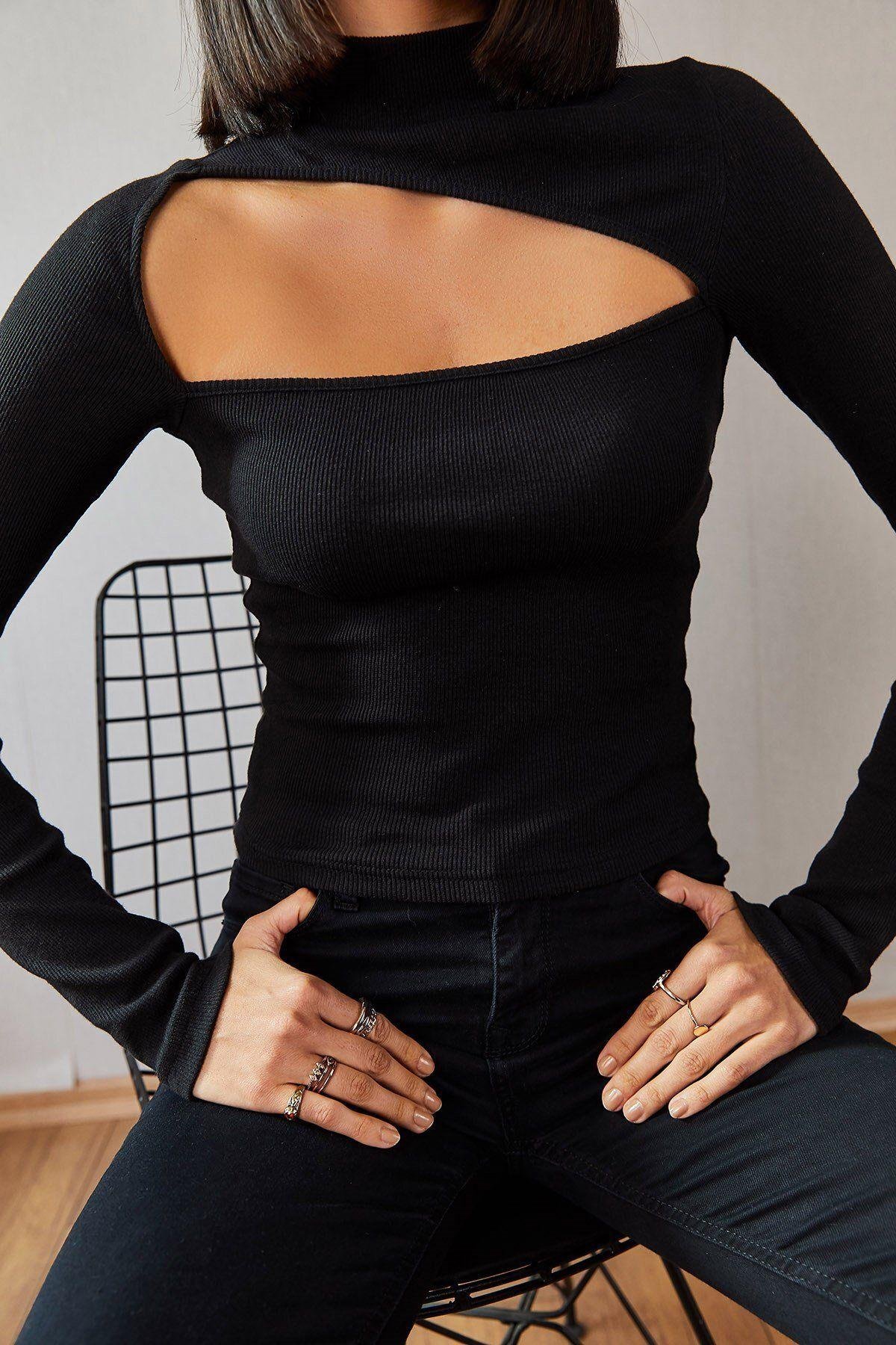 1408 Pencere Detaylı Fitilli Siyah Bluz