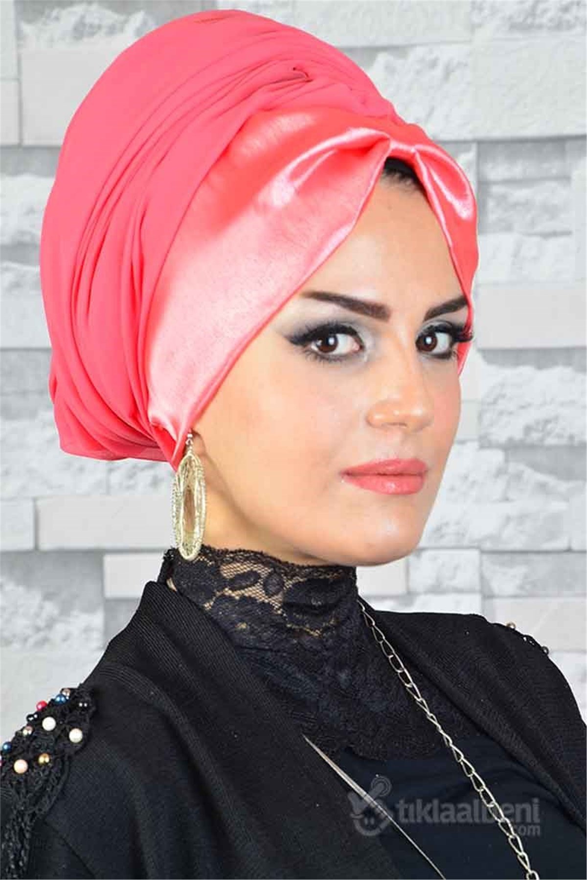 Biritli Mercan Bandana Hazır Şal bnd171