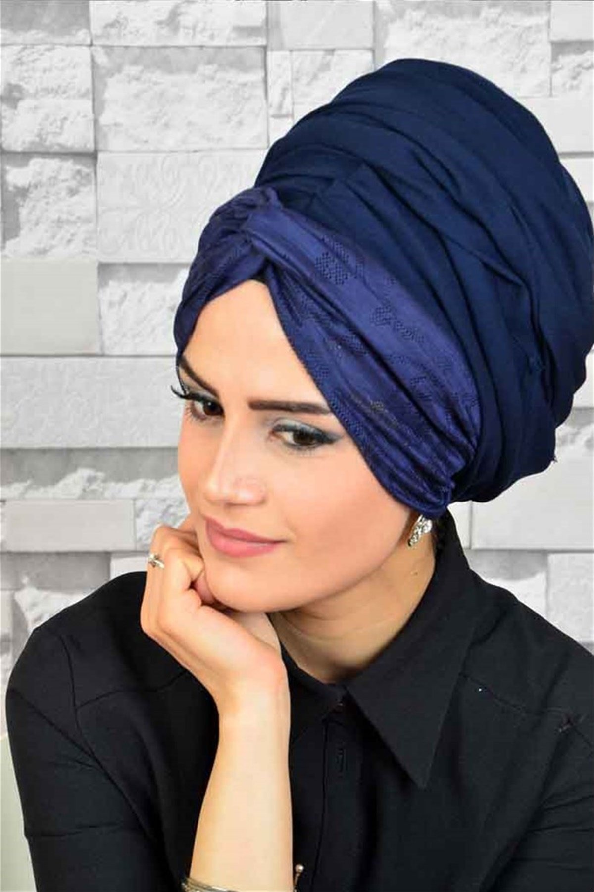 Burgu Lacivert Bandana Hazır Şal BND3022