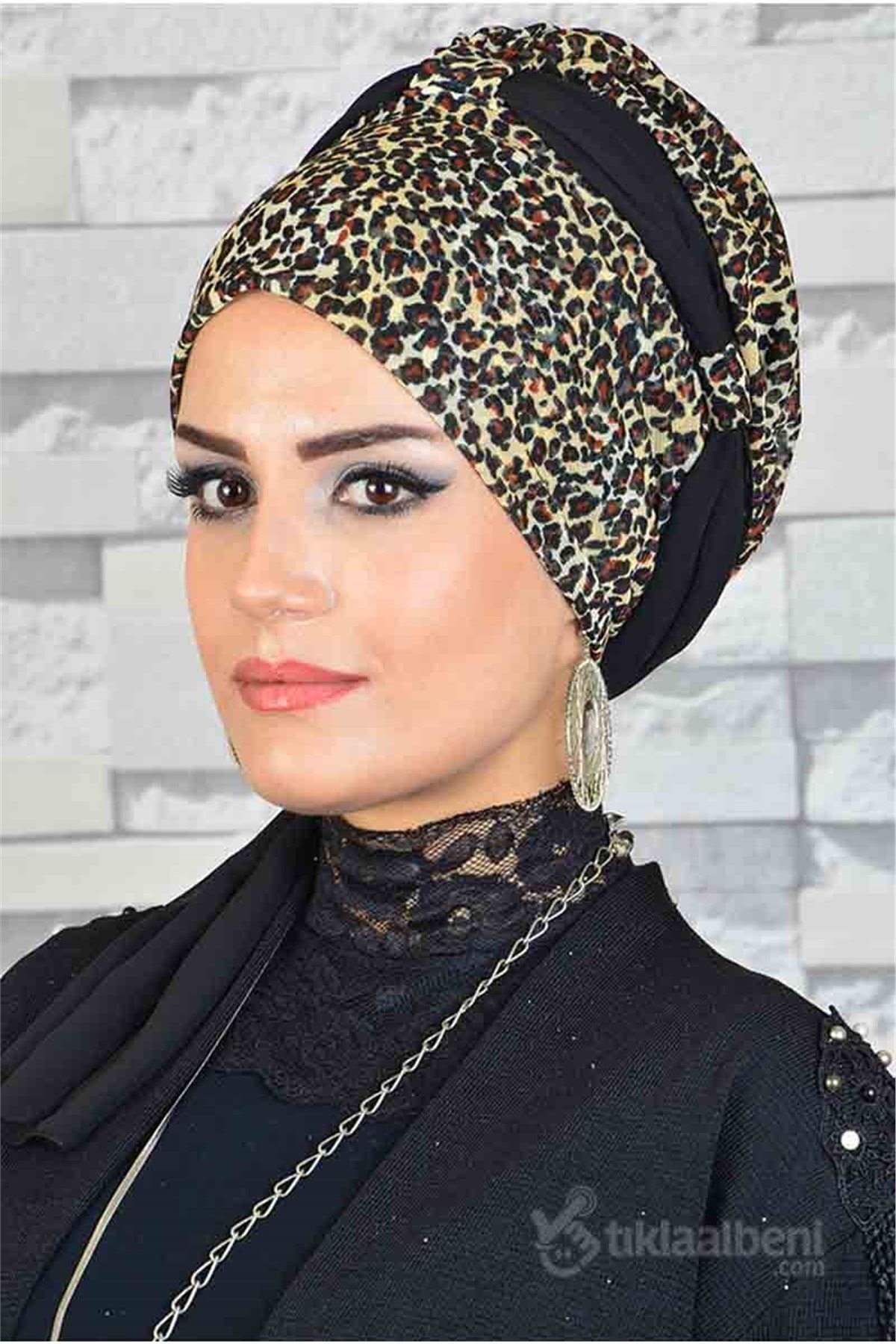 Siyah Leopar Hazır Bone Eşarp tb2011