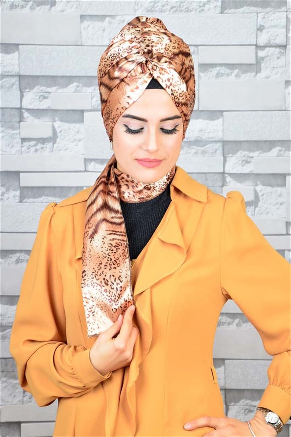 Zincir Bandana Pratik Bone Şal BN015