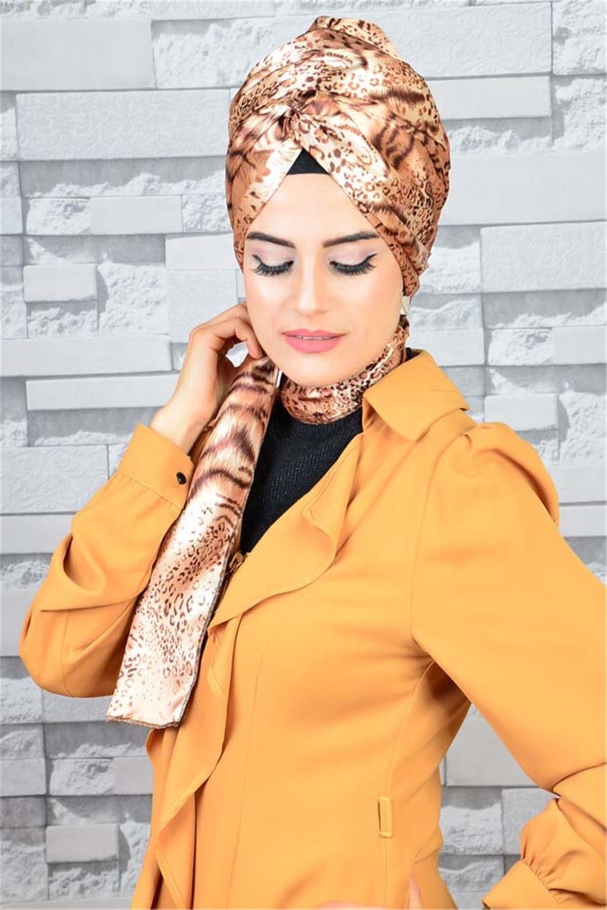 Zincir Bandana Pratik Bone Şal BN015