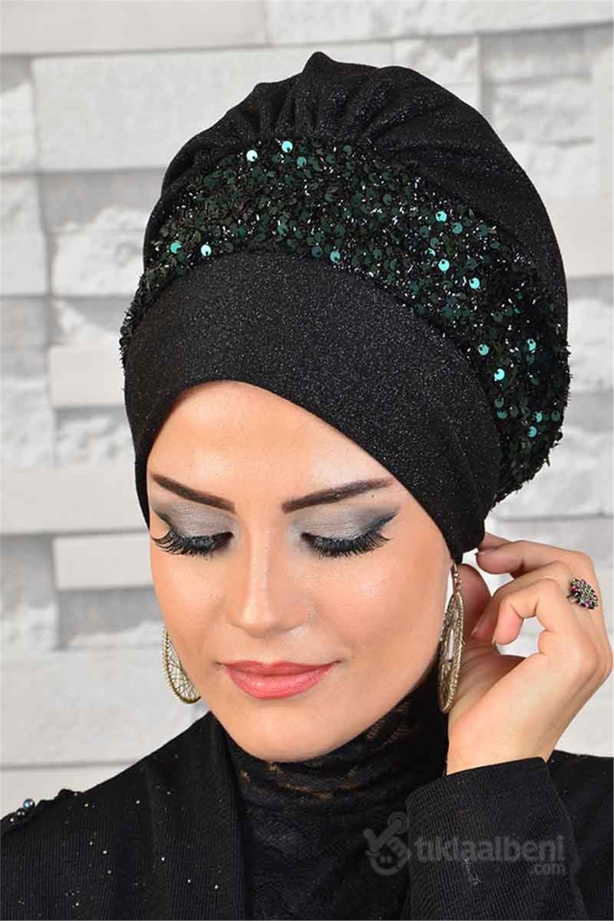 Zümrüt Siyah Pul Detaylı Abiye Tesettür Bone bna019