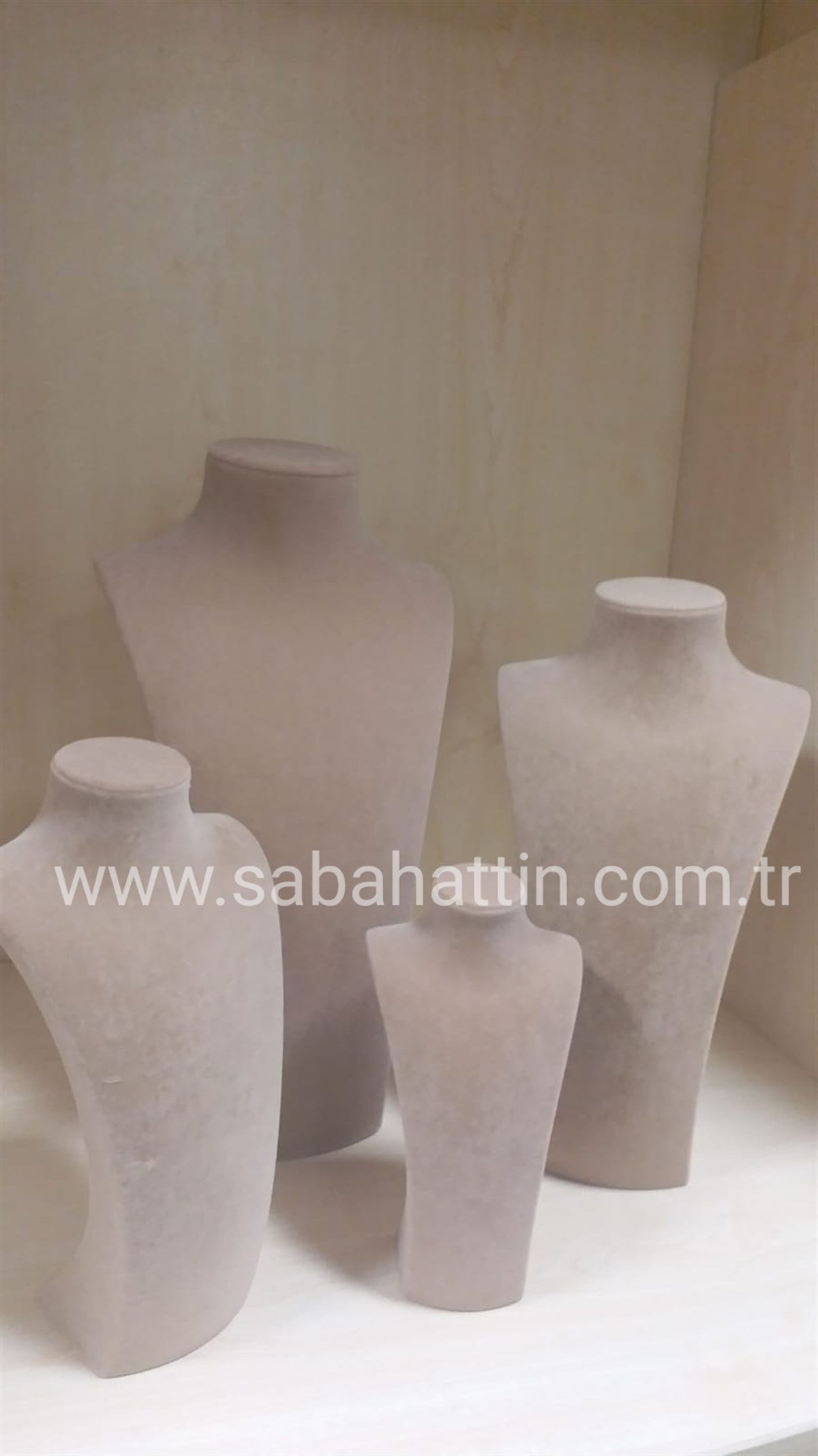 KADİFE & SÜET KOLYELİK - VELVET & SUEDE JEWELRY NECKLACE DISPLAY