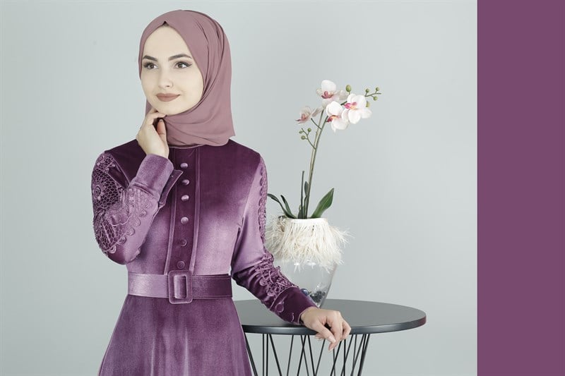 3401 Dantelli Lila Kadife Elbise