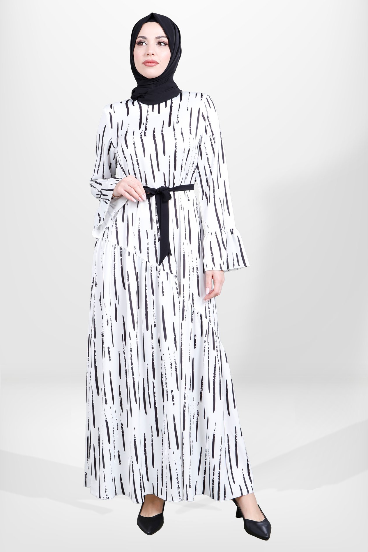 Beyza-5595 ELBİSE DESENLİ SİYAH