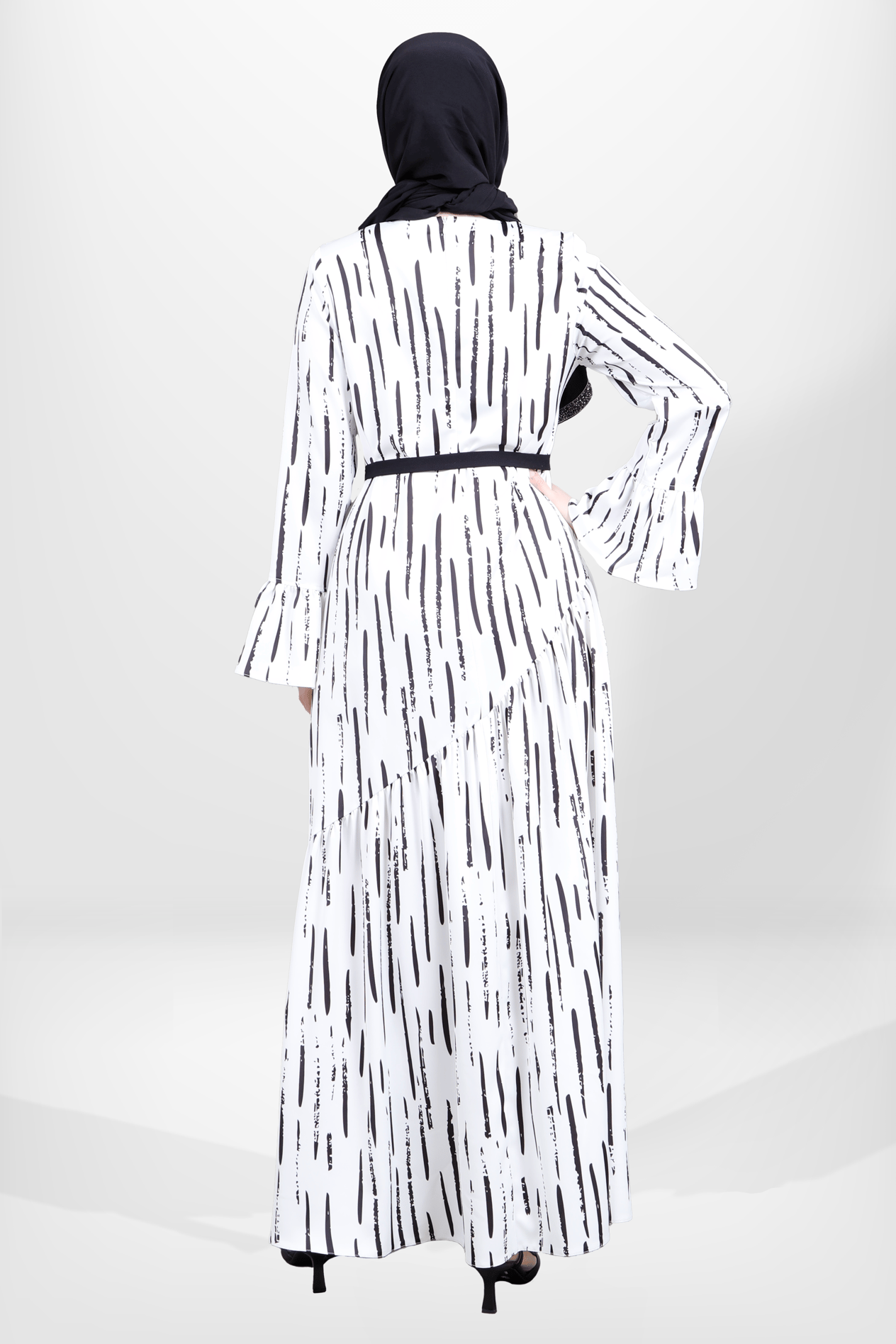 Beyza-5595 ELBİSE DESENLİ SİYAH