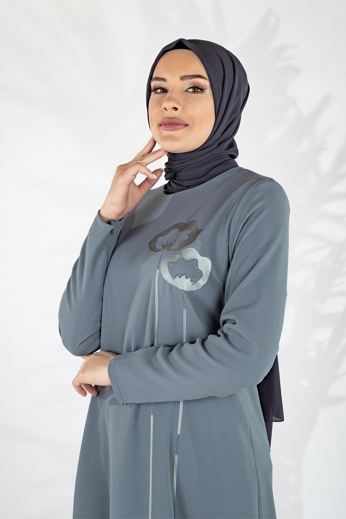 Beyza-AHLAT ELBİSE MİNT KUM KREP
