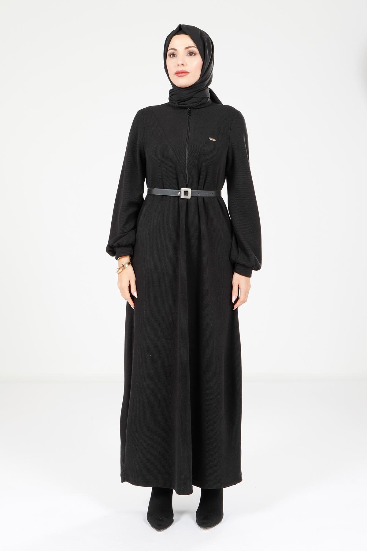 Beyza-Beyza Kolu Lastikli Kemerli Siyah Elbise 9082