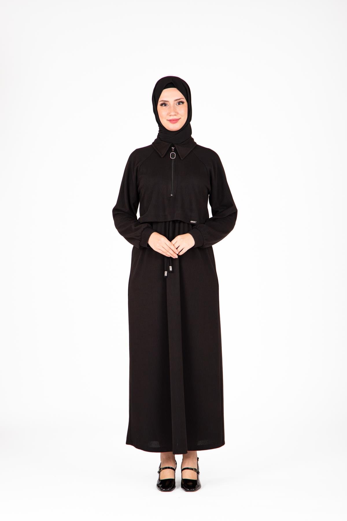 Beyza-Beyza Ön Kısmı Fermuarlı Örme Siyah Elbise 9448