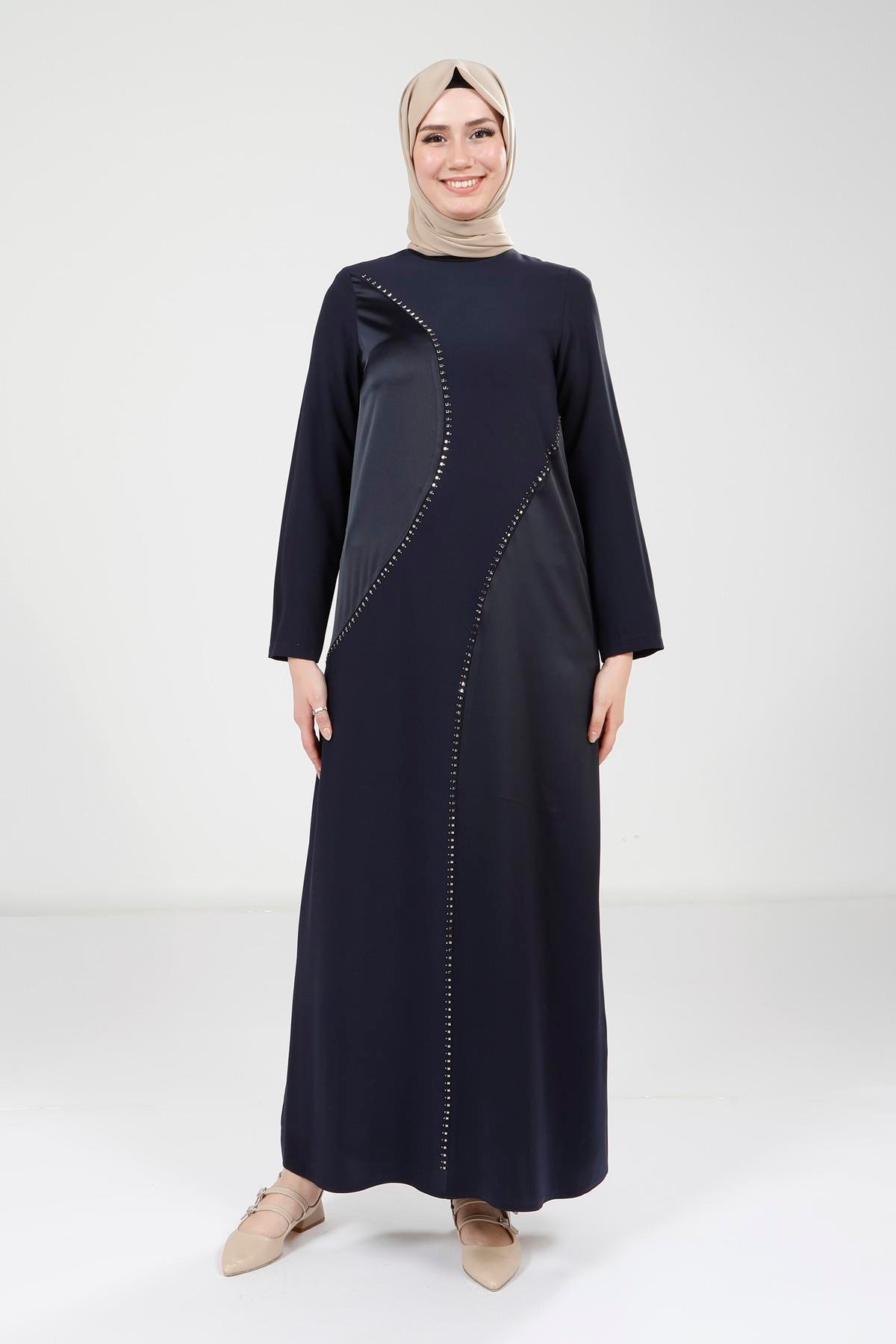 Beyza-Beyza Taş Detaylı Lacivert Elbise 9317